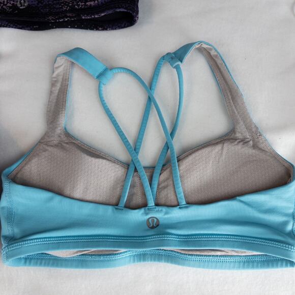 Lululemon Sports Bras Size 4 Lot of 3 Blue Gray Black Racer Back Strappy - Picture 7 of 13